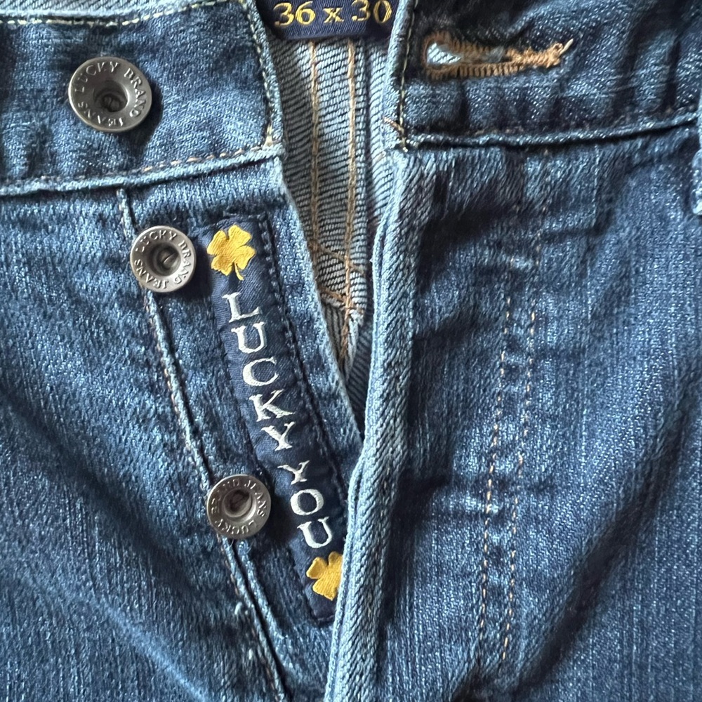 Vintage Lucky Brand 121 Heritage Slim Premium Jeans - 36x30 Dark Blue Distressed